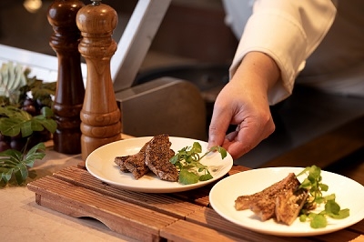 NEW YEAR DINNER 肉 BUFFET　※要予約　　